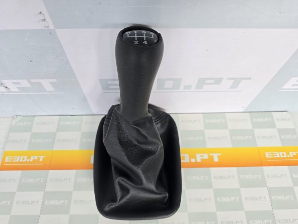 BMW E30 - Manete Sem Emblema