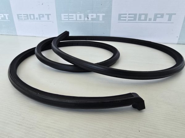 BMW E30 - Vedante para a tampa da Capota Descapotável