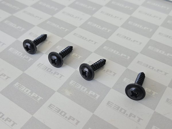 BMW E30 - Kit de montagem BMW para grelhas decorativas e faróis dianteiros.