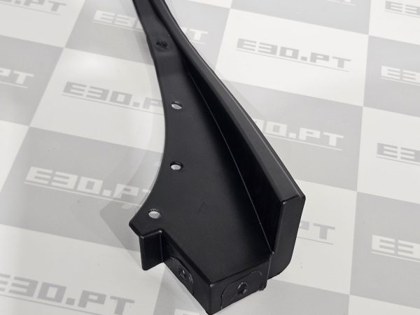 BMW E30 - Cobertura do para-choques trás lado Esquerdo  BMW E30 M3 