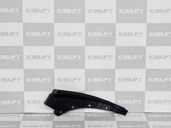 Cobertura do para-choques trás lado direito  BMW E30 M3